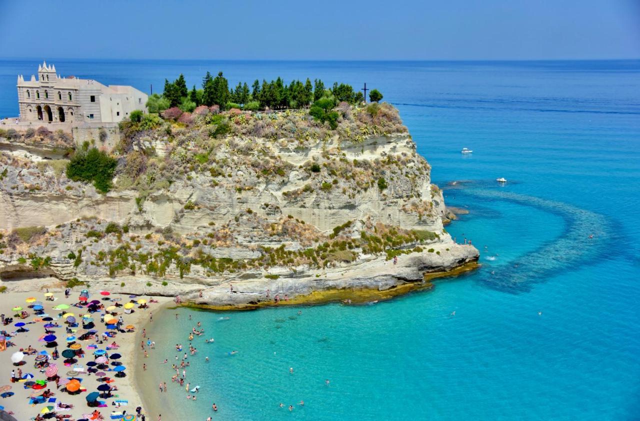 Le Twins -Bed And Breakfast Tropea Esterno foto