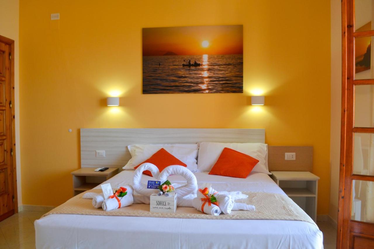 Le Twins -Bed And Breakfast Tropea Esterno foto