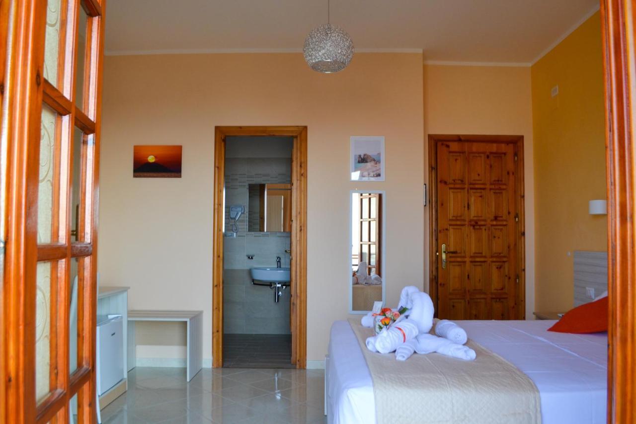 Le Twins -Bed And Breakfast Tropea Esterno foto