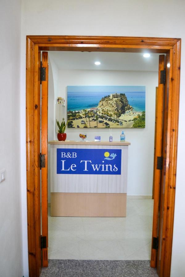 Le Twins -Bed And Breakfast Tropea Esterno foto